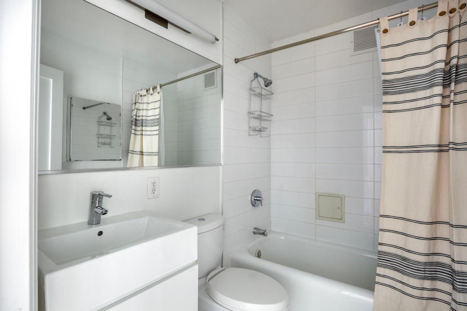 Apartment Lenox Hill 1br W Gym Nr Modern Museum Of Art Nyc-1285 *