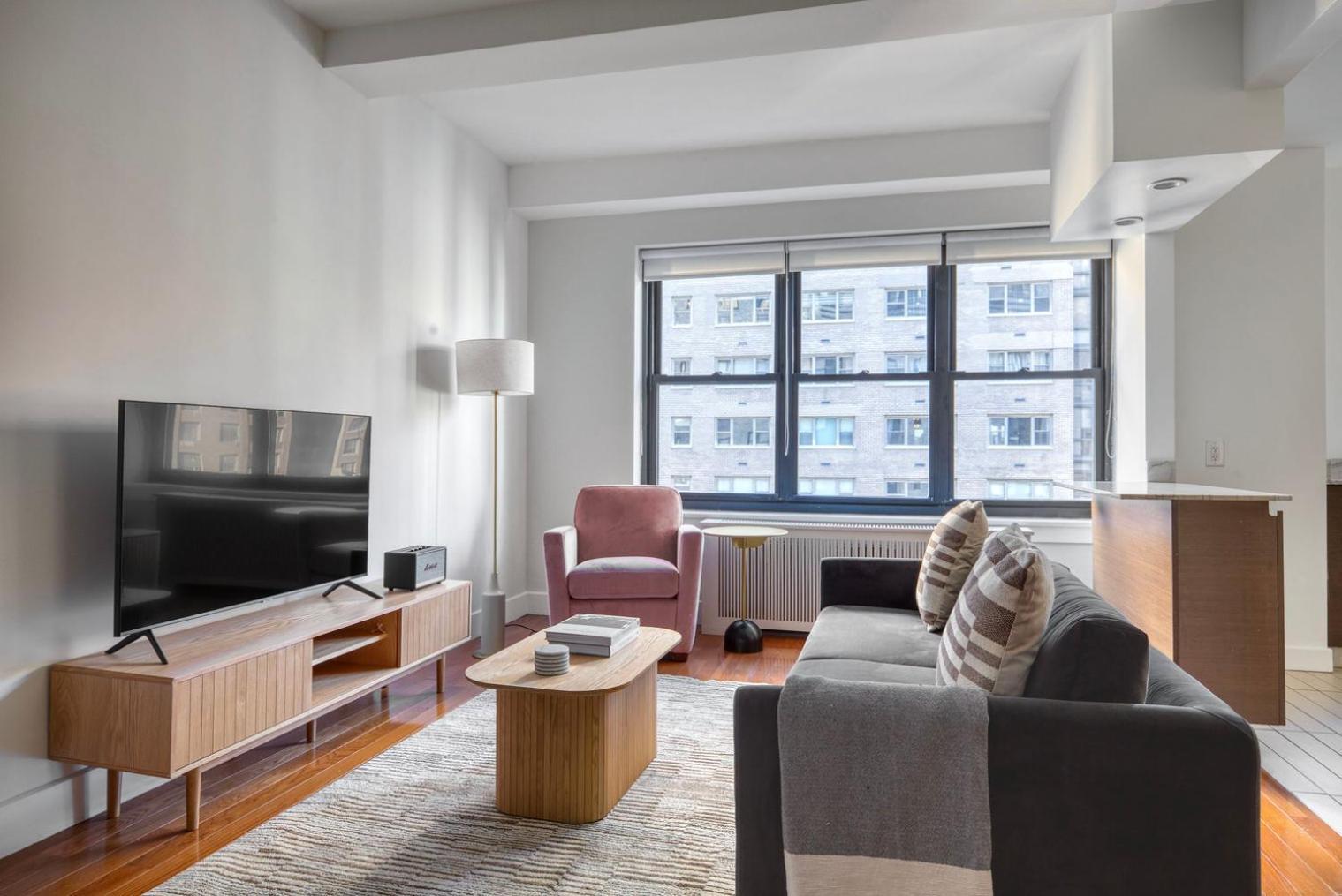 Apartment Lenox Hill 1br W Gym Nr Modern Museum Of Art Nyc-1285 New York